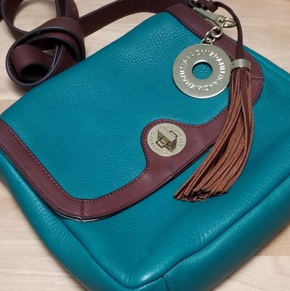 ISAAC MIZRAHI | TEAL PEBBLED LEATHER CROSSBODY BAG - Picture 2 of 15